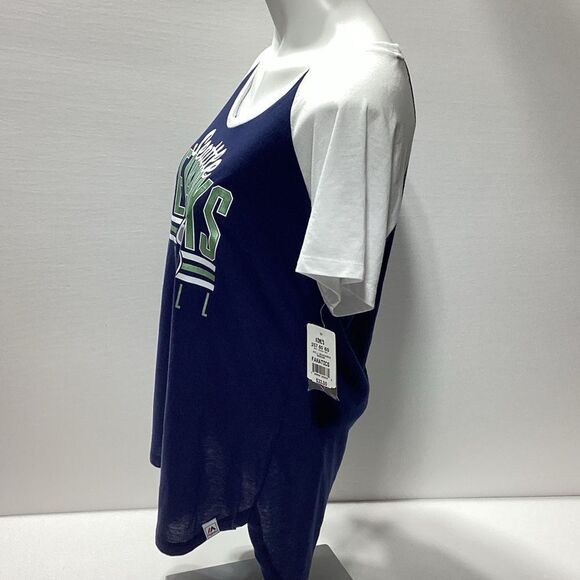 Seattle Seahawks Women's T-Shirt M Majestic Brand Blue and White NWT - Picture 3 of 11